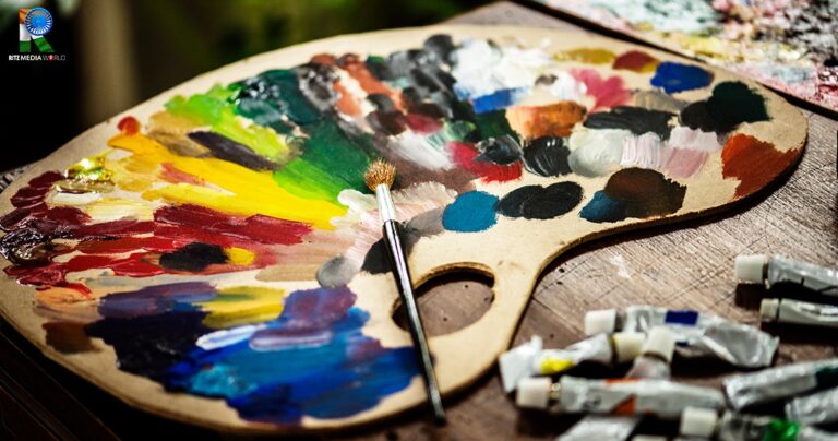 The unbreakable bond between colors and advertising